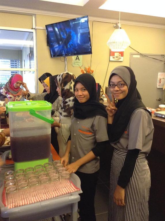 Hotel Intan Jugra Banting  Bagian luar foto